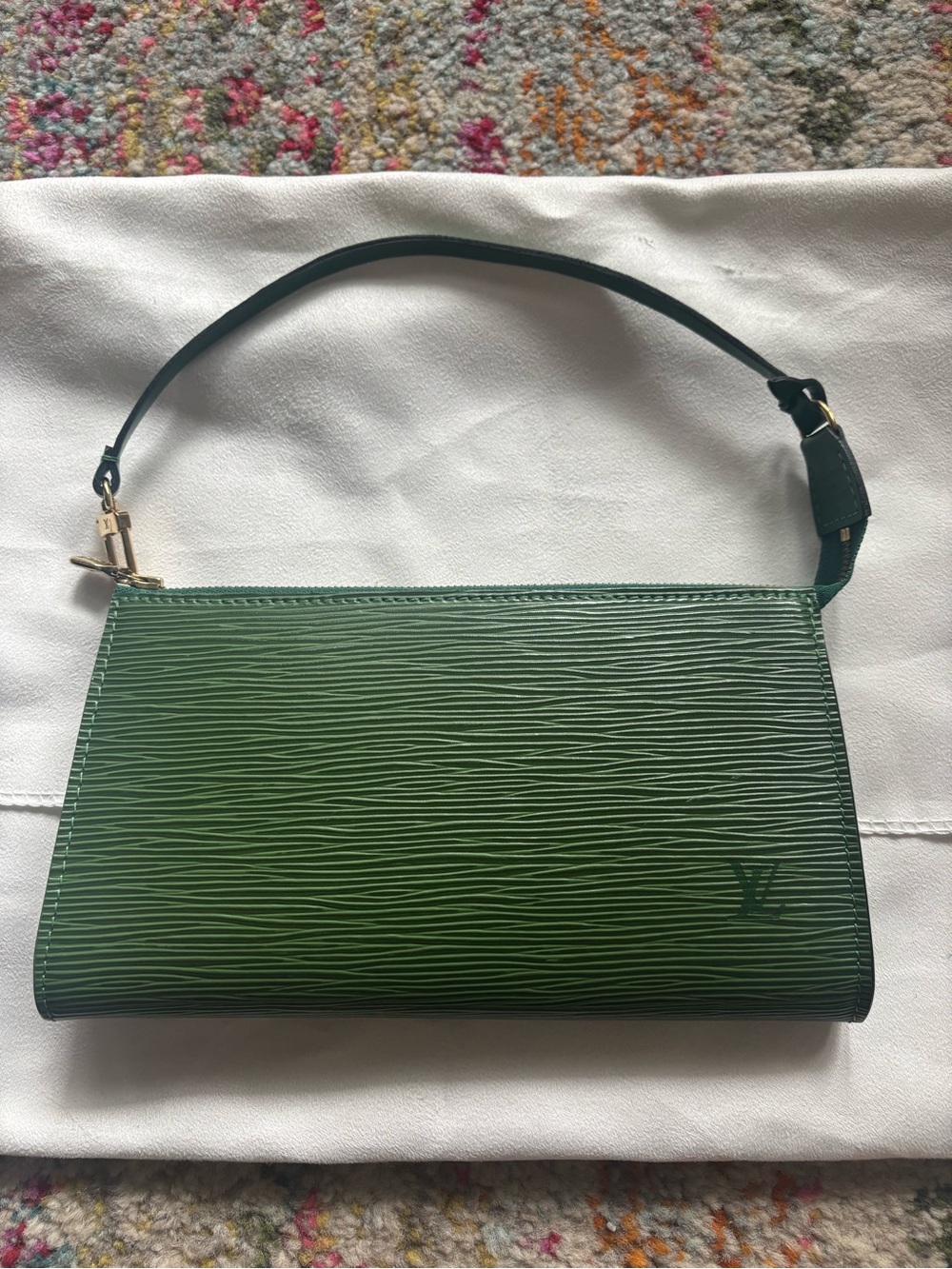 Louis Vuitton Epi Leather Pochette Accessoires Green